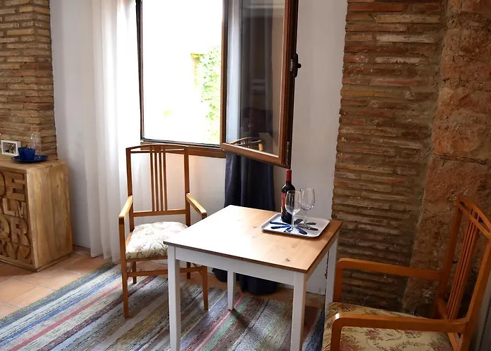 カントリーハウス Castillo De Grisel