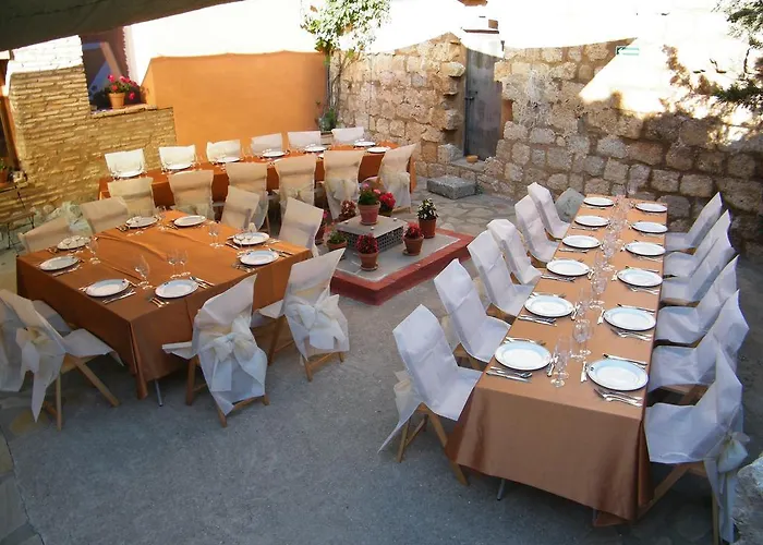 בית כפרי Castillo De *